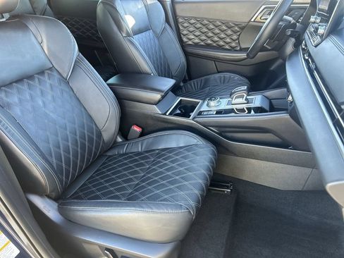Used 2022 Mitsubishi Outlander SEL FWD image 8