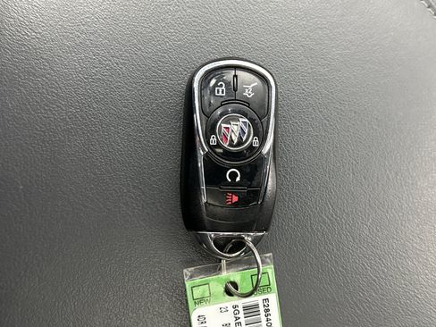 Used 2023 Buick Enclave Essence w/ Experience Buick Package AWD/4WD image 26