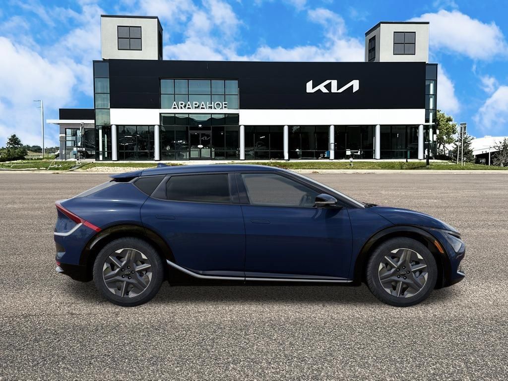 New 2026 Kia EV6 Light AWD/4WD image 7