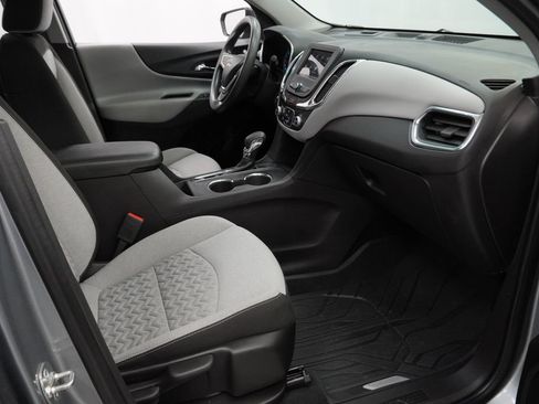 Certified 2024 Chevrolet Equinox LS w/ LPO, Floor Liner Package FWD image 31