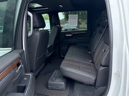 Used 2024 Chevrolet Silverado 3500 High Country w/ High Country Premium Package AWD/4WD image 10