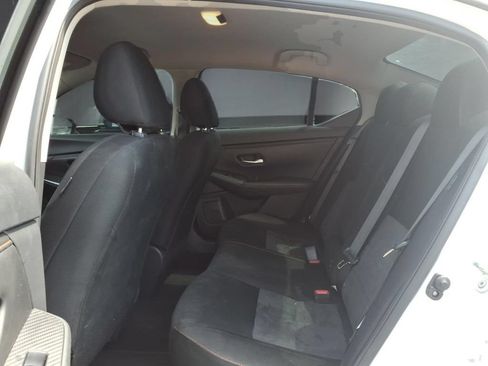 Used 2024 Nissan Sentra SR FWD image 10