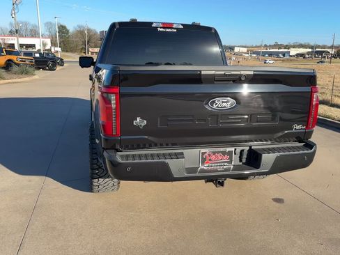 Used 2024 Ford F150 XLT w/ XLT Black Appearance Package image 6