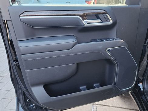 New 2026 GMC Sierra 1500 Elevation image 14