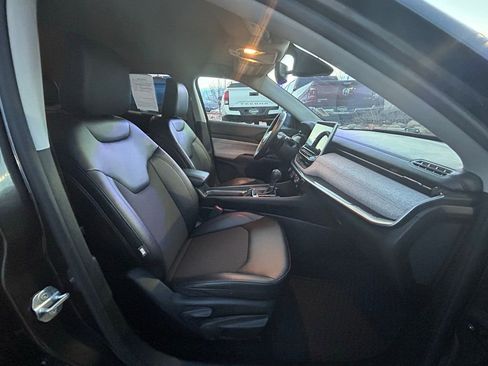 Used 2022 Jeep Compass Latitude w/ Convenience Group image 32