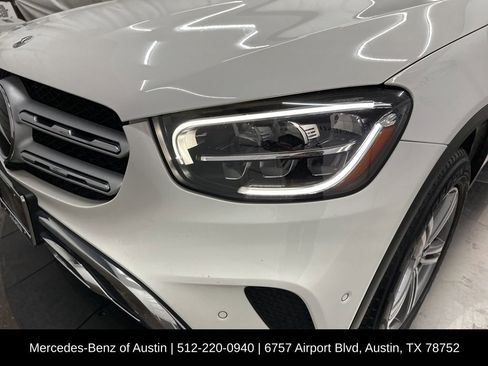 Certified 2022 Mercedes-Benz GLC 300 4MATIC image 33