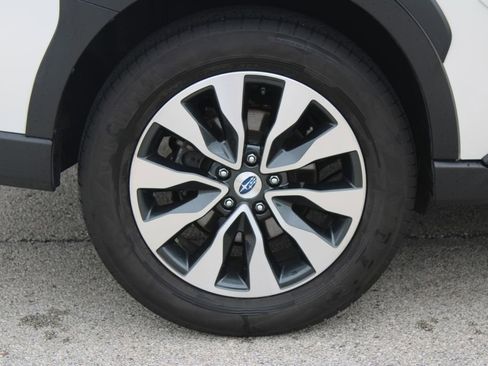 Used 2024 Subaru Outback Limited image 30