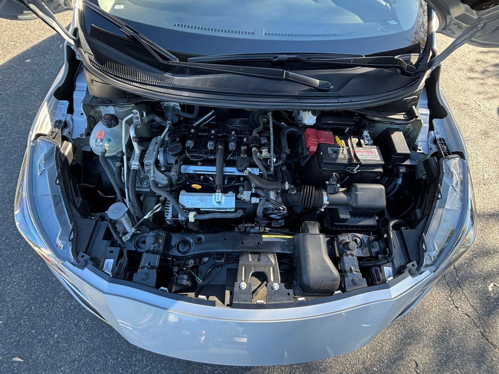 Used 2025 Nissan Versa SV FWD image 29