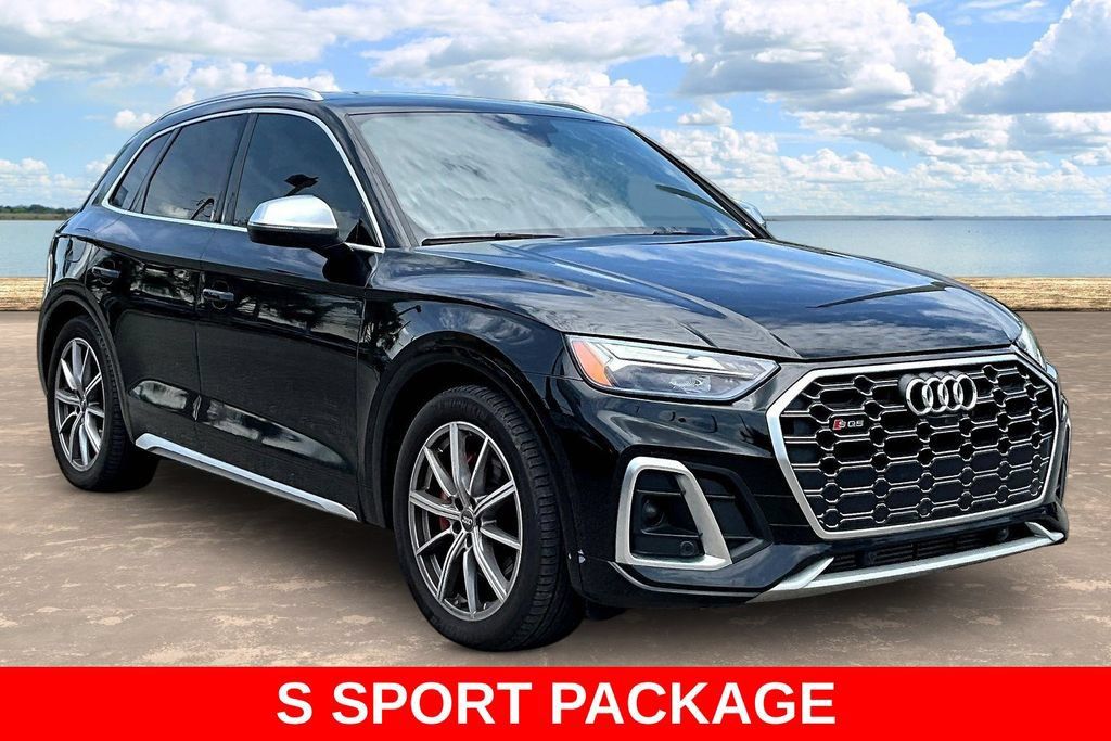 Used 2021 Audi SQ5 Premium Plus w/ Premium Plus Package AWD/4WD image 3