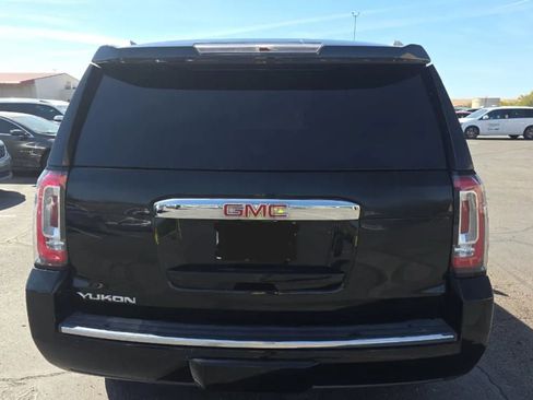 Used 2015 GMC Yukon Denali w/ Touring Package image 5