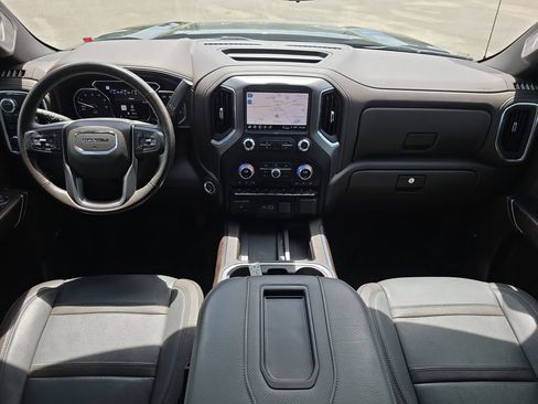 Used 2021 GMC Sierra 1500 Denali w/ Denali Ultimate Package AWD/4WD image 13