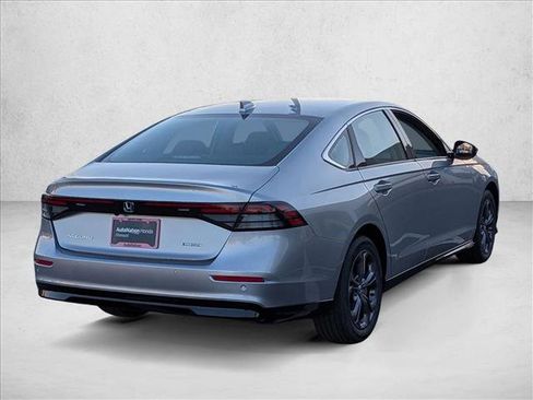 New 2026 Honda Accord EX-L image 2