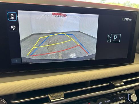 Used 2025 Hyundai Tucson SEL AWD/4WD image 27