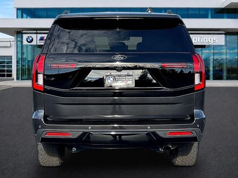 Used 2025 Ford Expedition Tremor AWD/4WD image 5