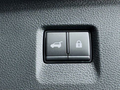 New 2026 INFINITI QX60 Luxe image 32