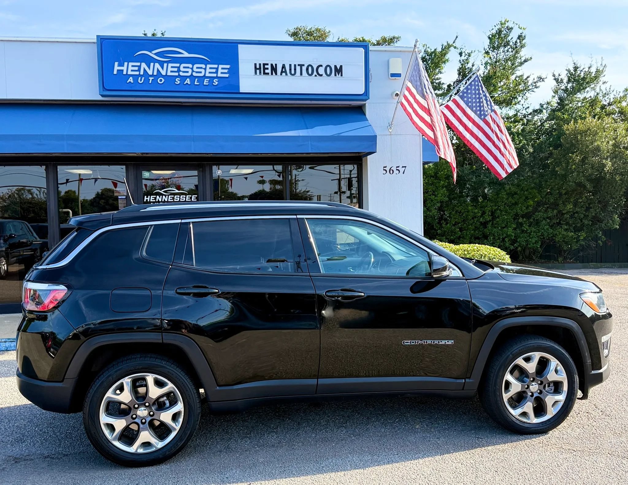 Used 2020 Jeep Compass Limited AWD/4WD image 14