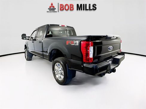 Used 2017 Ford F350 Lariat w/ Lariat Value Package image 5