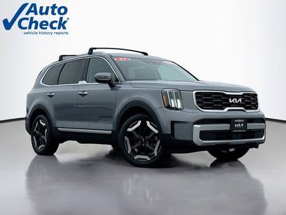 Used 2023 Kia Telluride S