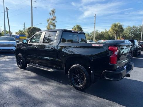 Used 2024 Chevrolet Silverado 1500 LT Trail Boss w/ LT Trail Boss Premium Package AWD/4WD image 4
