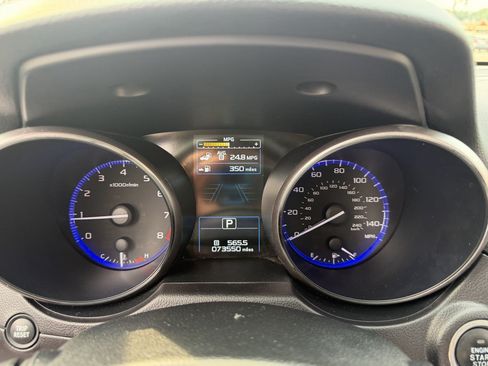 Used 2017 Subaru Outback 2.5i Limited AWD/4WD image 25