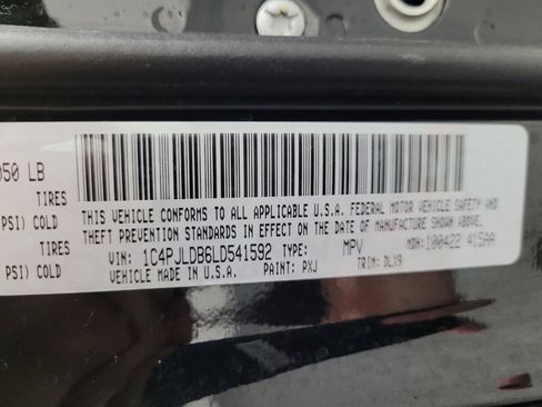 Used 2020 Jeep Cherokee Limited image 33