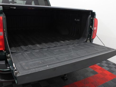 Used 2015 Chevrolet Colorado LT w/ LT Convenience Package AWD/4WD image 13