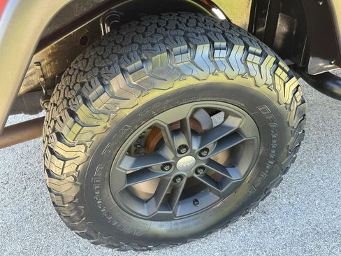 Used 2005 Jeep Wrangler Unlimited AWD/4WD image 26