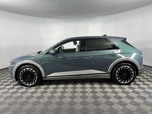 Used 2023 Hyundai Ioniq 5 Limited image 9