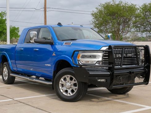 Used 2020 RAM 2500 Laramie image 8