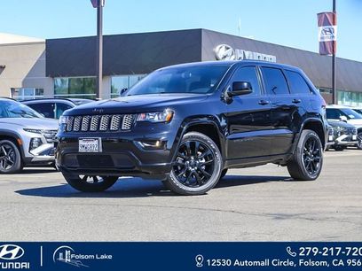 Used 2020 Jeep Grand Cherokee Altitude