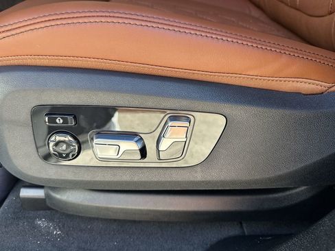 New 2026 BMW X6 M60i image 14