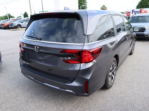 New 2026 Honda Odyssey EX-L image 4