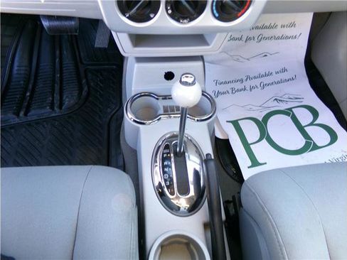 Used 2007 Chrysler PT Cruiser Convertible w/ Spring Special Group image 7