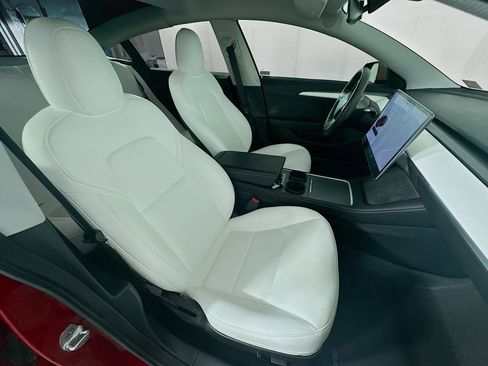 Used 2022 Tesla Model 3 image 30