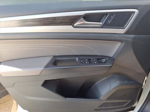 Used 2022 Volkswagen Atlas SE image 20