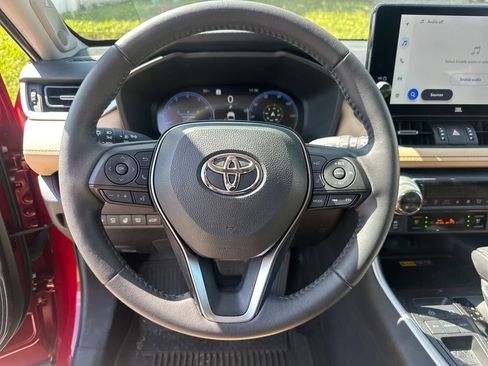 Used 2025 Toyota RAV4 Limited w/ Advanced Technology Package FWD image 10
