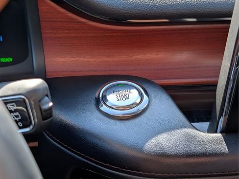 Used 2021 Lincoln Aviator Grand Touring w/ Equipment Group 302A image 27