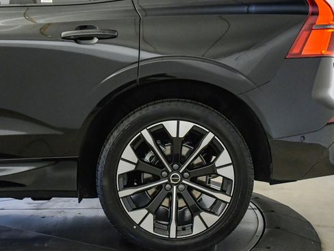Certified 2026 Volvo XC60 B5 Plus w/ Protection Package Premier AWD/4WD image 11