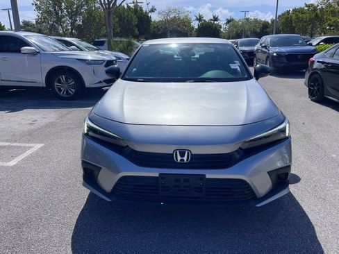 Used 2023 Honda Civic Sport image 2