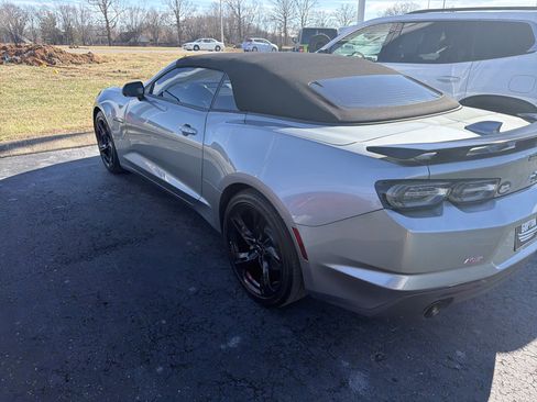 Used 2023 Chevrolet Camaro LT w/ RS Package image 10