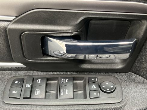 Used 2022 RAM 1500 Classic Warlock image 13