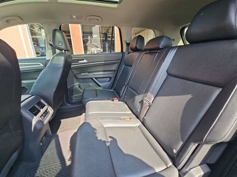 Used 2019 Volkswagen Atlas SEL AWD/4WD image 27