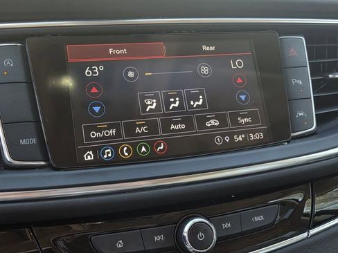 Used 2023 Buick Enclave Avenir w/ Avenir Technology Package image 9