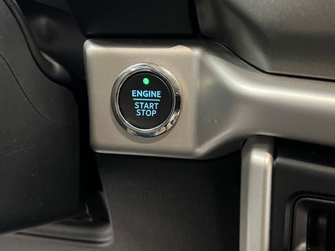 Used 2024 Ford Expedition Max XLT image 58