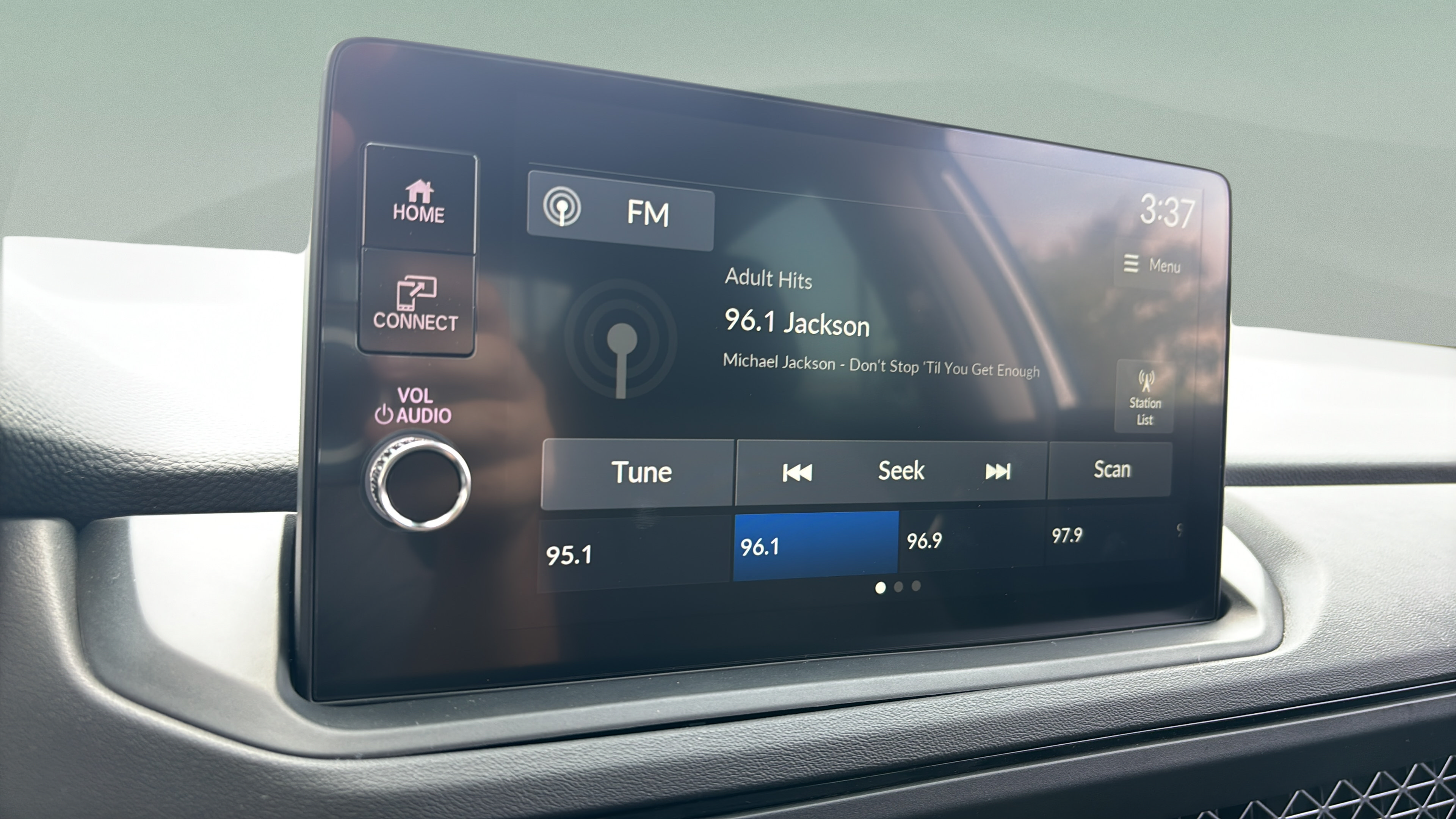 New 2026 Honda Accord LX image 21