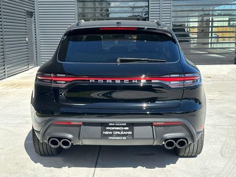 Certified 2026 Porsche Macan AWD/4WD image 12