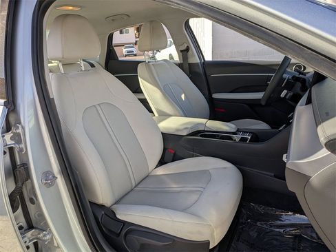Used 2024 Hyundai Sonata SEL image 28