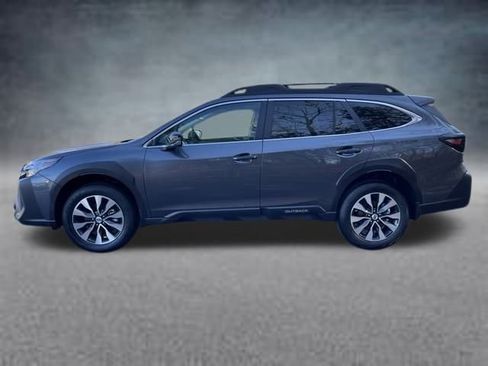 Certified 2025 Subaru Outback Limited image 2