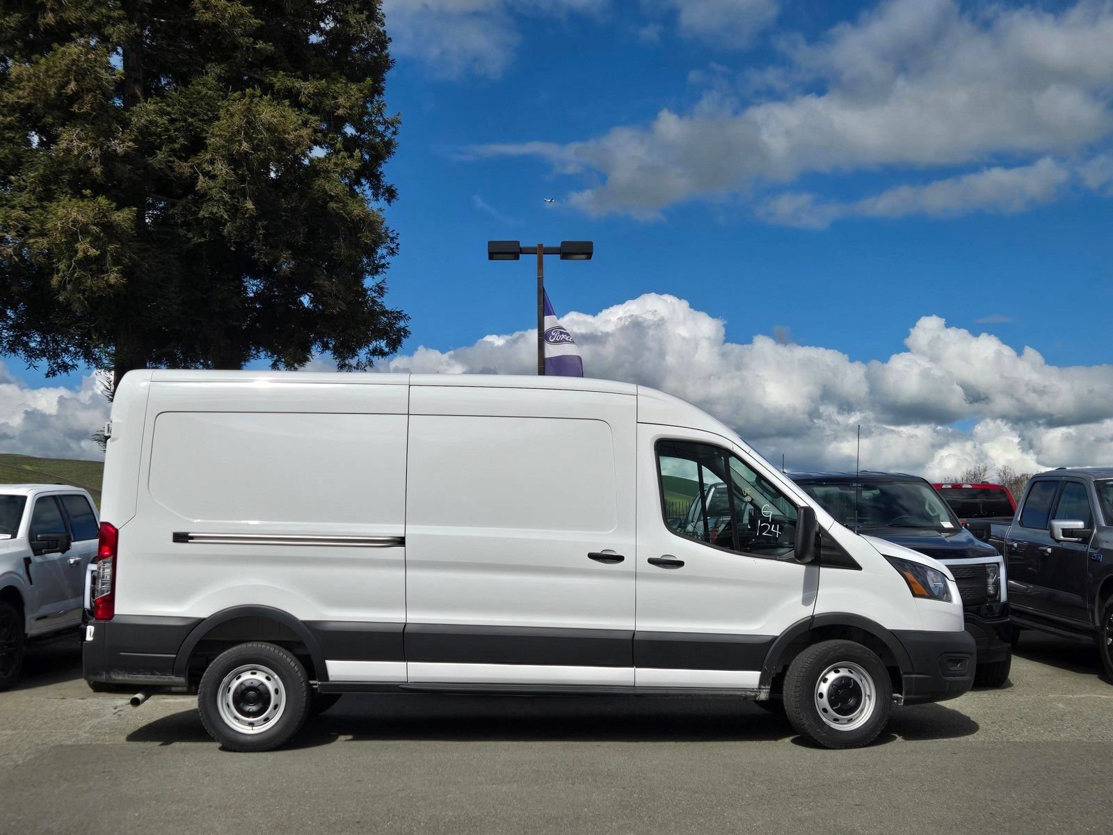 New 2026 Ford Transit 250 148 Medium Roof RWD image 3