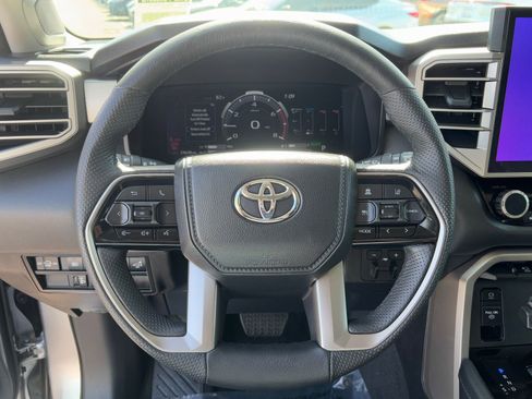 Certified 2024 Toyota Sequoia Limited image 19